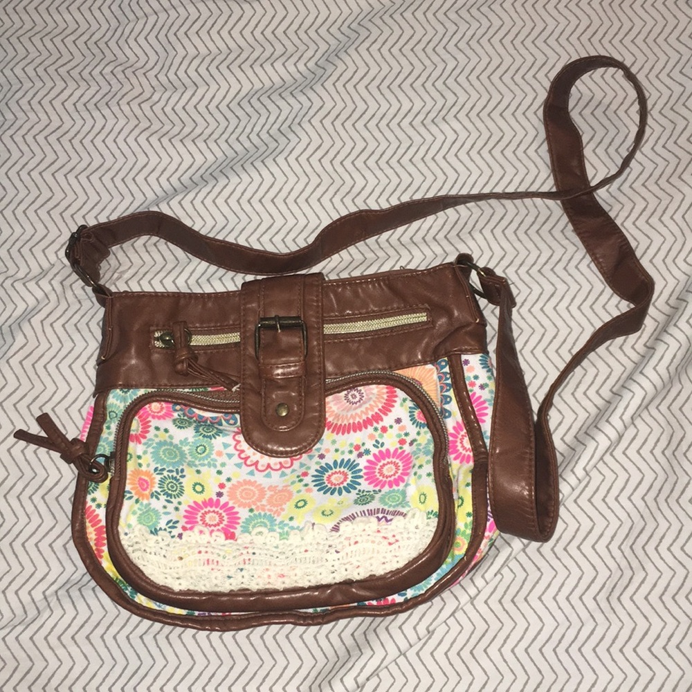 Cute Colorful Claire’s Side Bag